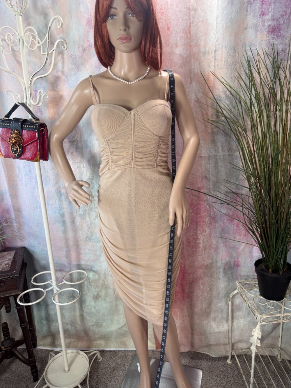 NEW📌Parisian "Take Me On A Date" Sweetheart Neckline Bodycon Dress - Picture 6 of 16